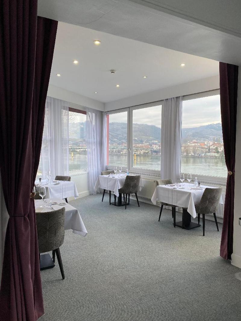 Hotel Le Bellevue Les Roches-de-Condrieu Eksteriør bilde