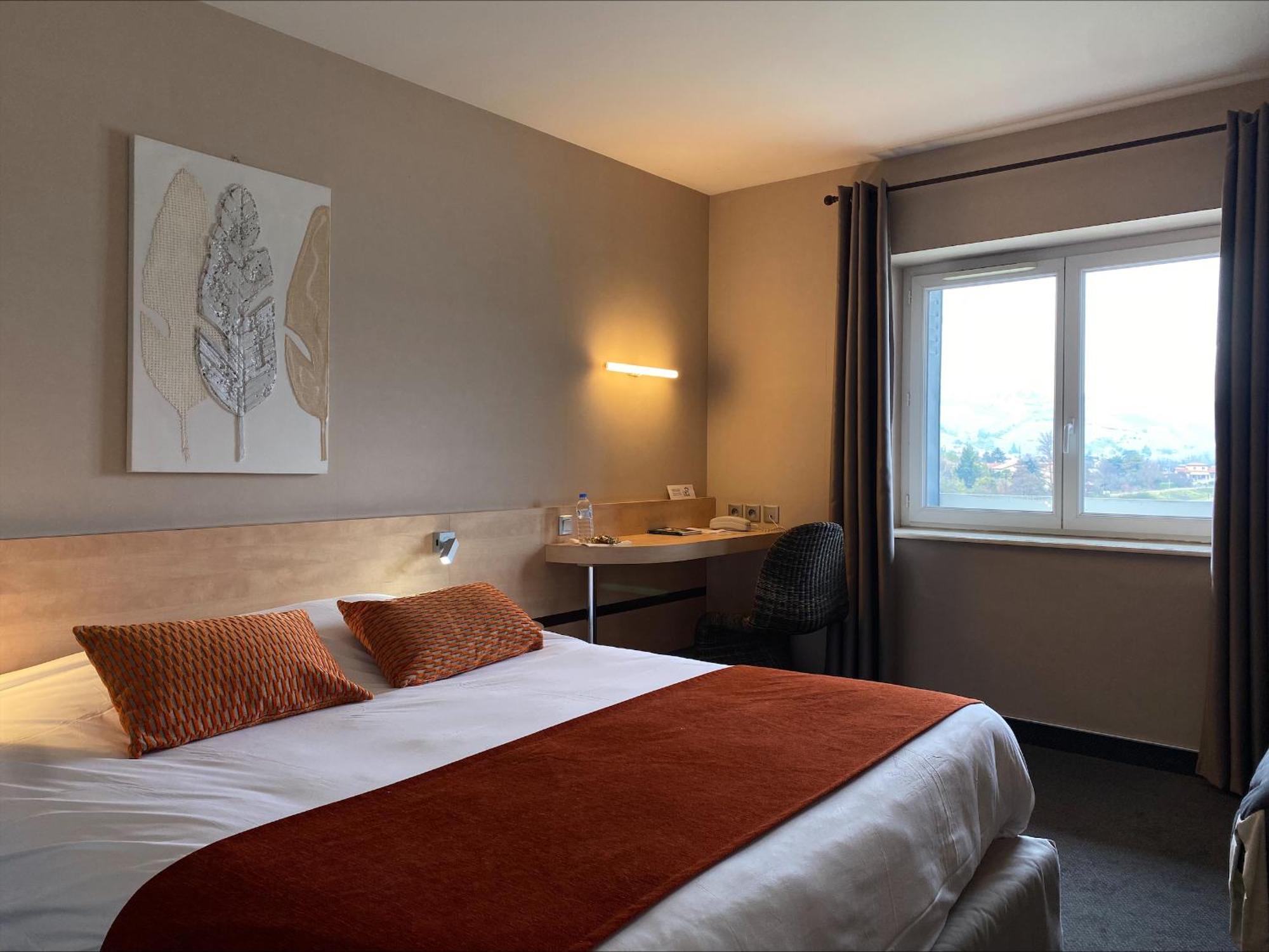 Hotel Le Bellevue Les Roches-de-Condrieu Eksteriør bilde